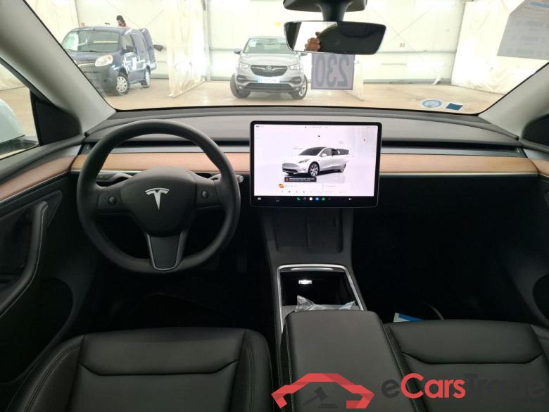 TESLA Model Y / 2020 / 5P / SUV Grand Autonomie Dual Motor AWD #6