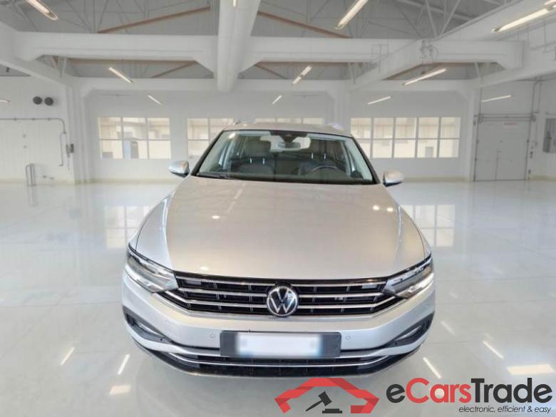 VOLKSWAGEN PASSAT / 2019 / 5P / STATION WAGON VAR. 2.0 TDI SCR EVO 110KW EXECUTIVE DSG #6 VOLKSWAGEN PASSAT / 2019 / 5P / STATION WAGON VAR. 2.0 TDI SCR EVO 110KW EXECUTIVE DSG #6
