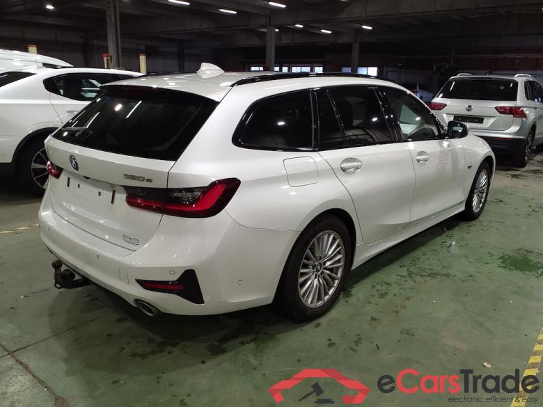 BMW 320e Plug-In Hybrid Aut. Pano LED-Xenon LC-Pro Navi Hi-Fi Sport-Leather KeylessGo Camera Klima PDC ... #3