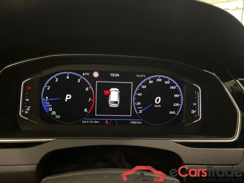 VOLKSWAGEN PASSAT VARIANT 1.5 TSI R-Line Bns #6 VOLKSWAGEN PASSAT VARIANT 1.5 TSI R-Line Bns #6