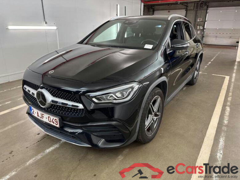 Mercedes GLA 250e Plug-In Hybrid AMG Aut. Pano LED-Xenon Widescreen Ambient Navi Sport-Leather KeylessGo Camera Klima PDC ... #1