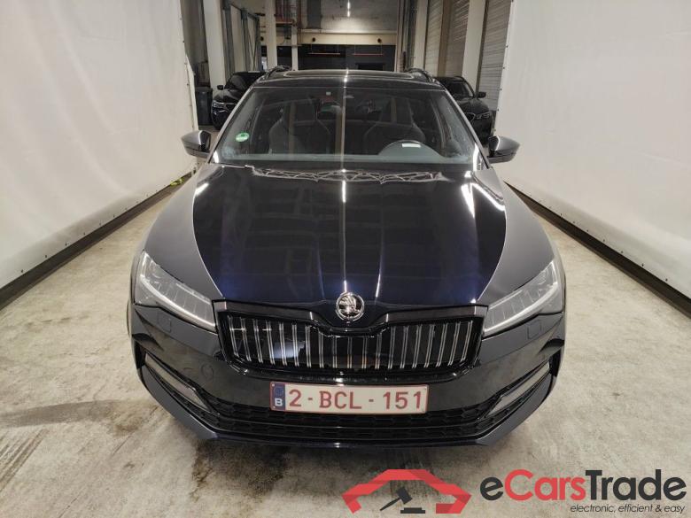Skoda Superb Combi 1.4 TSI iV 160kW DSG6 Sportline 5d #5