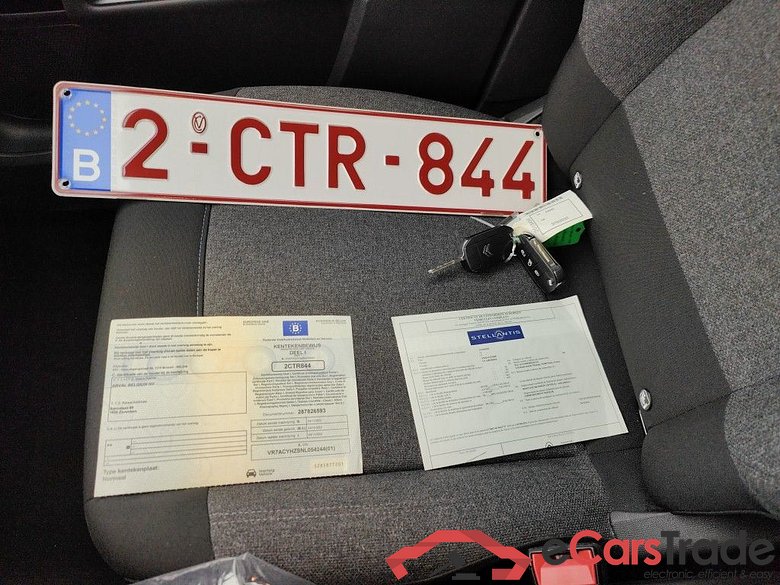 Citroën C5 Aircross 1.5 BlueHDi 130 S&S EAT8 Live 5d #4
