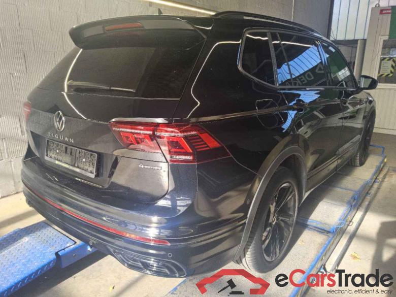Volkswagen Tiguan Allspace (BJ2)(05.2021->2024) DE - SUV5 2.0 TDI EU6d, R-Line 4Motion (EURO 6d), (Facelift) 2021 - 2024 #3