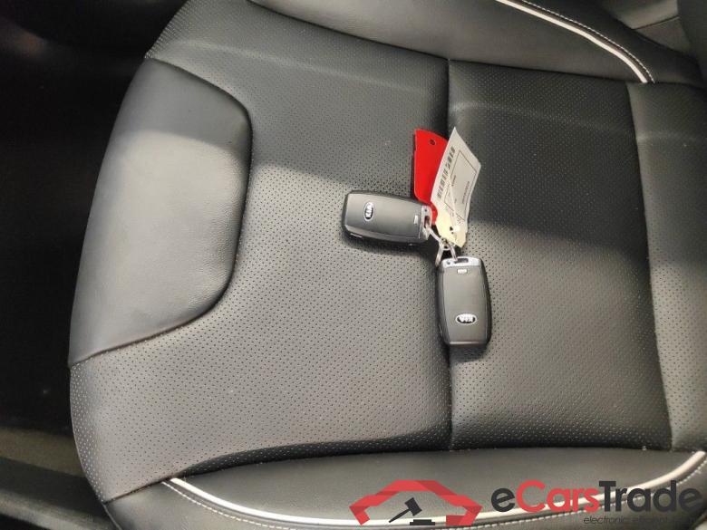 KIA E-NIRO More 64kWh (EU6d-TEMP) 5d #4