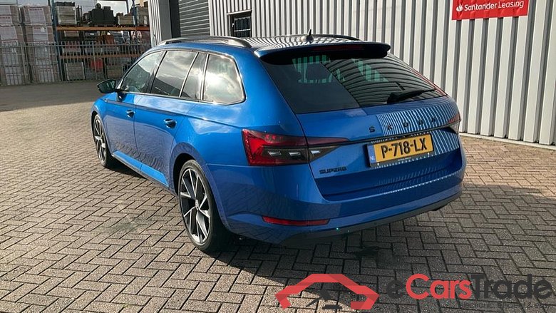 SKODA Superb Combi 1.5tsi greentech sportline business 110kW dsg-7 aut #3