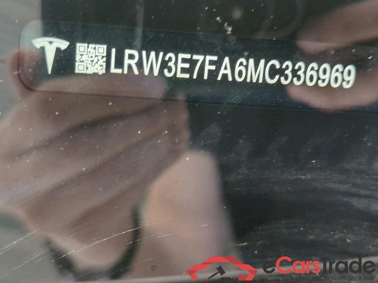 Tesla Model 3 Standard Range Plus RWD 4d #6