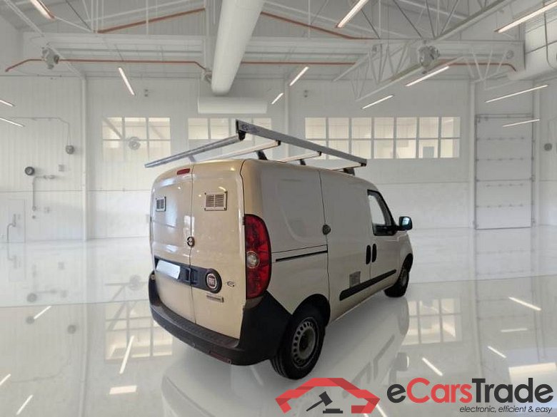 FIAT DOBLÒ CARGO / 2014 / 4P / VETT. FURGONATA CH1 BUSINESS 1.6 MJET 120CV E6D-F SeS #2