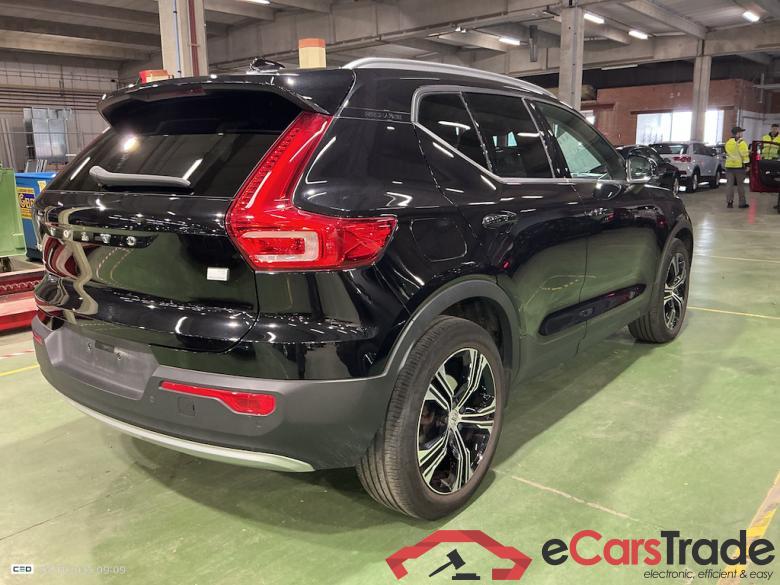 VOLVO XC40 1.5 T5 RECHARGE GEARTR. INSCRIPTION #4