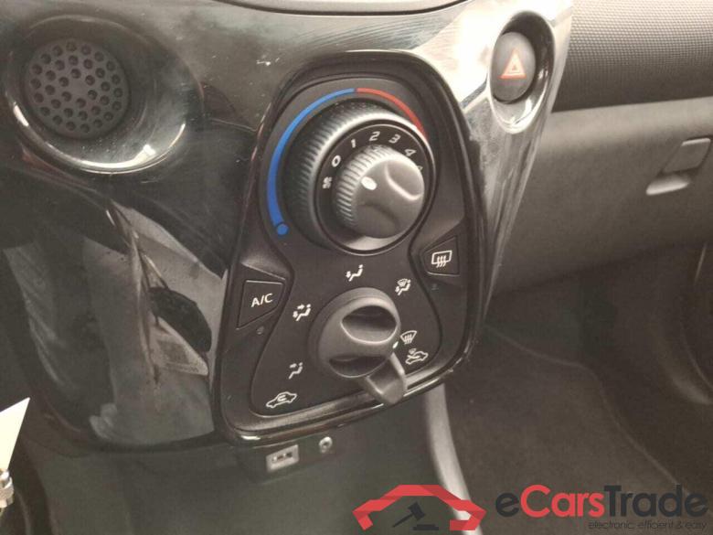 CITROEN C1 1.0 VTi Feel #6