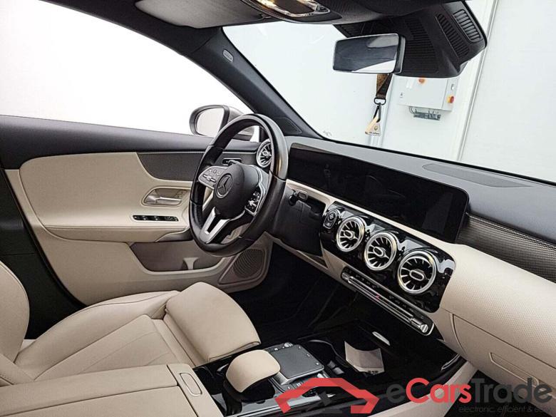 MERCEDES-BENZ A-klasse 180 Bns Sol. Luxury DCT #3