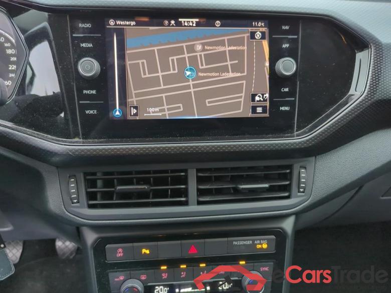 VOLKSWAGEN T-Cross 70 kW #3