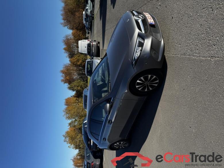 MERCEDES-BENZ A 180 d Essential Line #2