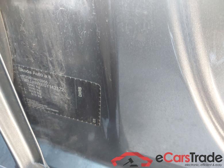 SKODA Octavia 2.0 TDI 110 kW (150CV) DSG 7 vel Automático Combi Design (Pano) #5