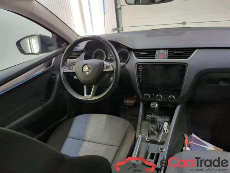 SKODA Octavia Combi 1.5 TSI Bns Ed. Plus #3