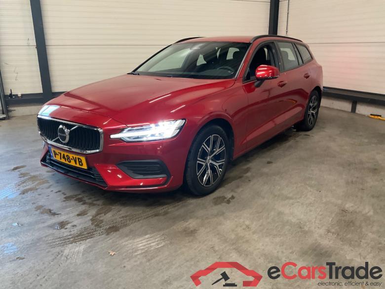 VOLVO V60 2.0 B3 Essential #1