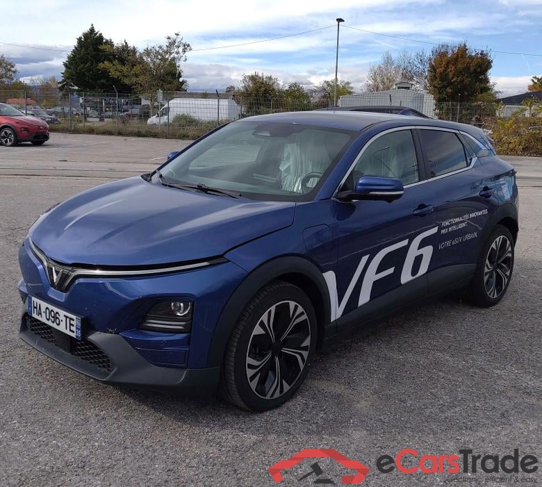 Vinfast VF6 Vinfast VF6 PLUS