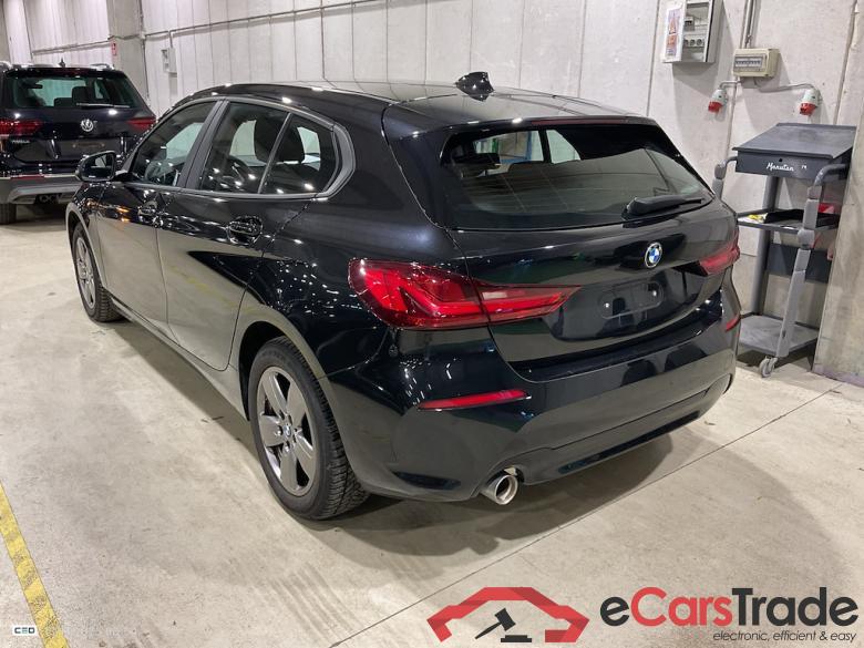 BMW 1 HATCH - 2019 118i OPF #3
