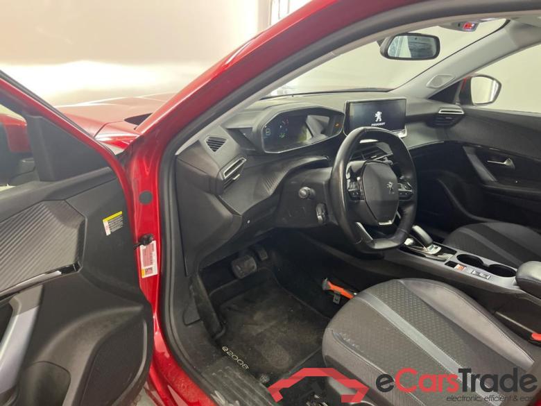 PEUGEOT e-2008 50kWh ev allure 100kW aut #5