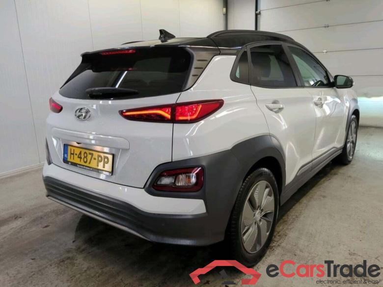 HYUNDAI Kona EV Premium 64 kWh #2