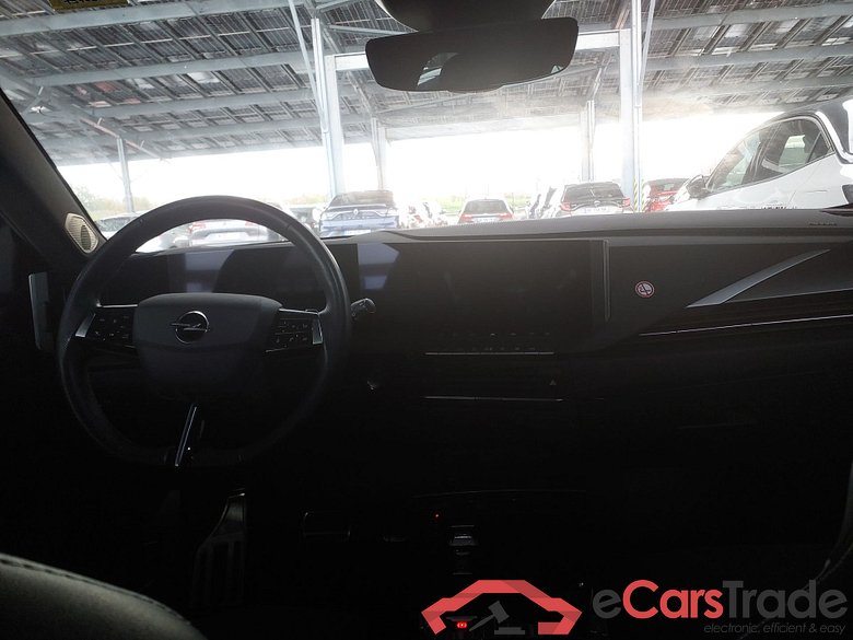 OPEL Astra Sports Tourer GS TURBO 130 BVA8 + PACK CONFORT #4