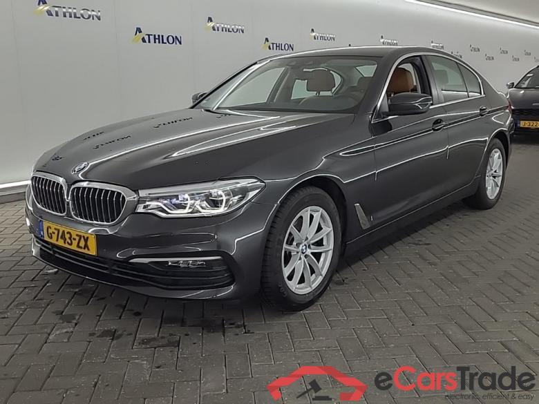 BMW 5 Serie Sedan 520iA 4D 135kW #1