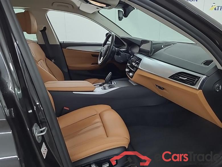 BMW 5 Serie Sedan 520iA 4D 135kW #6