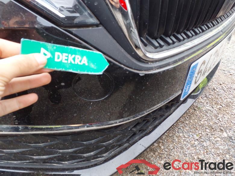 SKODA Octavia 1.5 TSI 110kW (150CV) m-HEV DSG 7 vel. Automático Combi Design (Pano) #6