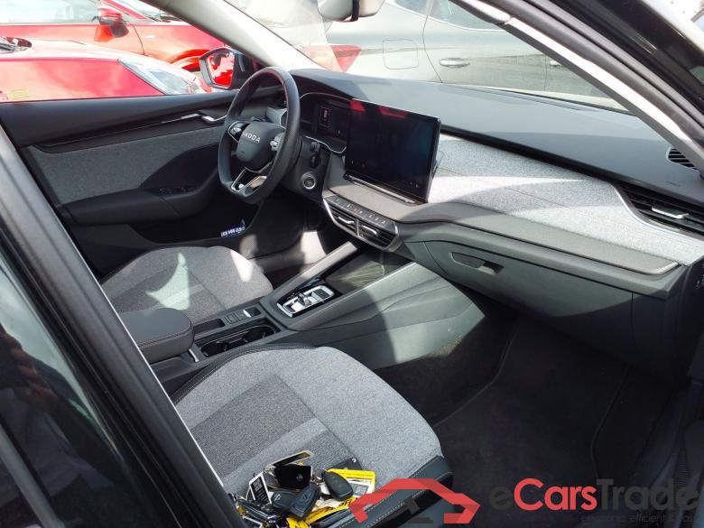 SKODA Octavia 2.0 TDI 110 kW (150CV) DSG 7 vel Automático Combi Design (Pano) #3