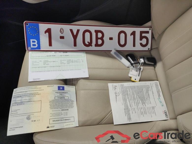 Audi Q5 Sport 55 TFSi e S tronic quattro 5d #4