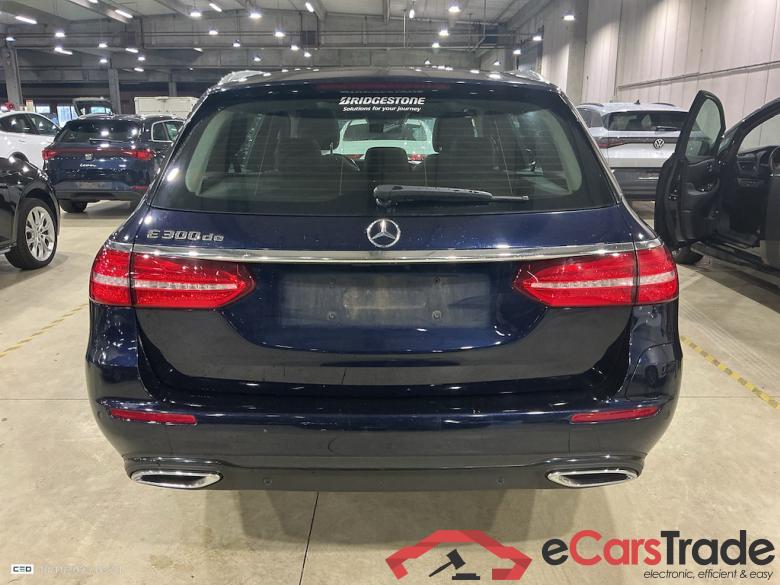 MERCEDES-BENZ CLASSE E BREAK DIESEL (S213) E 300 de PHEV Business Solution STOCK #5