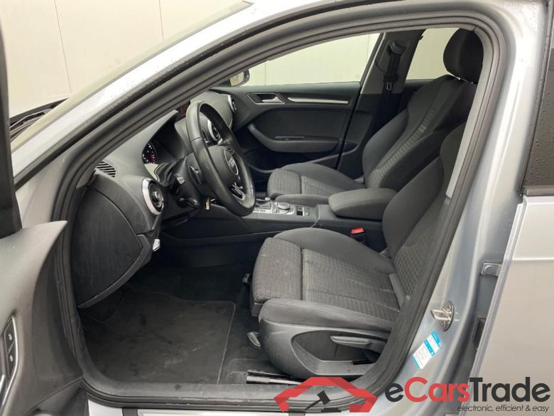 AUDI A3 SPORTBACK 30 TFSI Sport #5