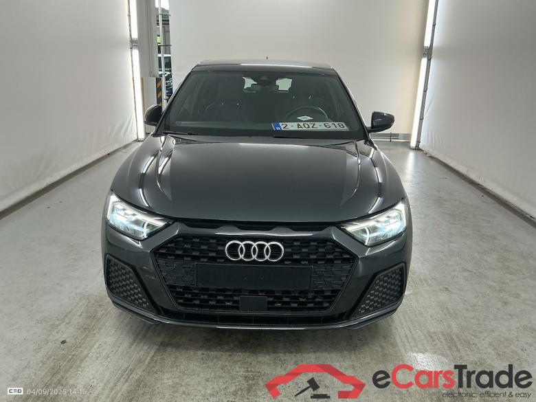 AUDI A1 1.0 25 TFSI #1