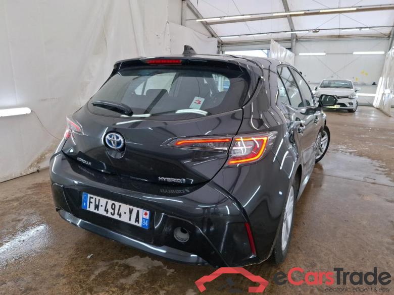 TOYOTA Corolla / 2018 / 5P / Berline Hybride 122h Dynamic Business Stage Acad #3