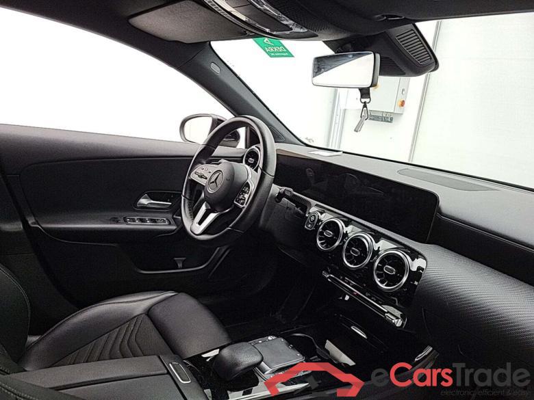 MERCEDES-BENZ A-KLASSE 180 BUSINESS SOLUTION DCT #3