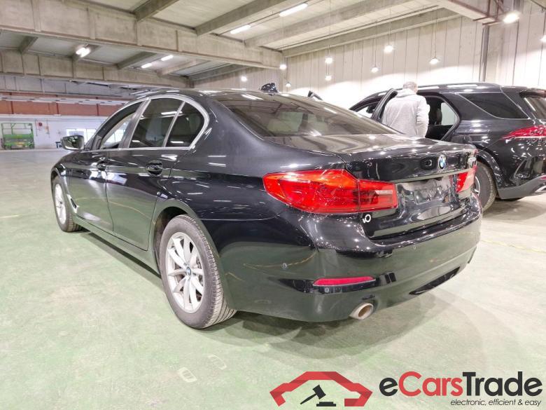 BMW 5 - 2017 530eA PHEV Performance OPF #3