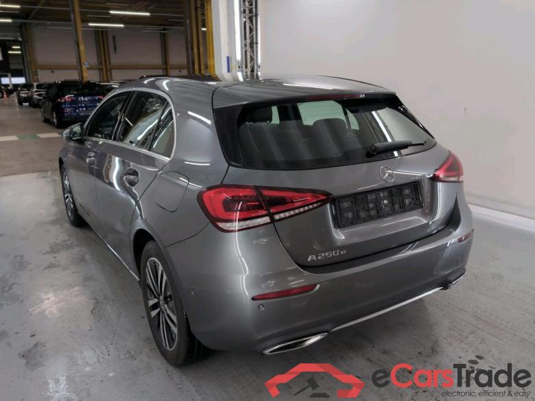 MERCEDES-BENZ CLASS A (W177) A 250 e PHEV Business Solution #3