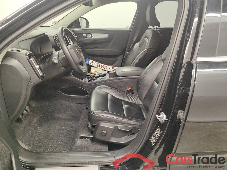 Volvo XC40 T4 Recharge Geartronic Inscription Expr. 5d #3