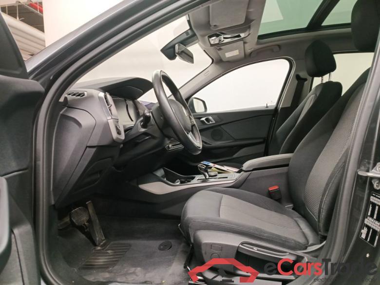 BMW 1 Reeks Hatch 118iA (103 kW) 5d #3