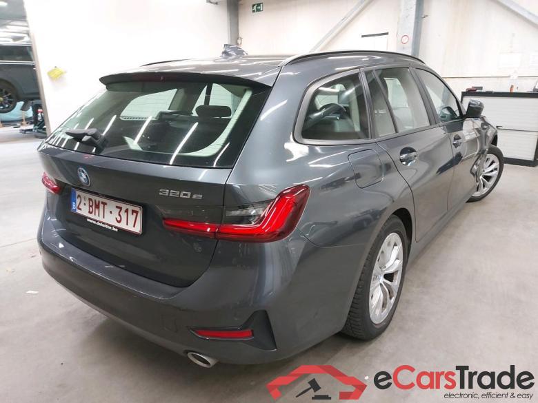 BMW - BMW 3 TOURING 320e 204PK Business Edition With Heated Vernasca Sport Seats & Active Cruise & Driving Assistant Pack * HYBRID * #2