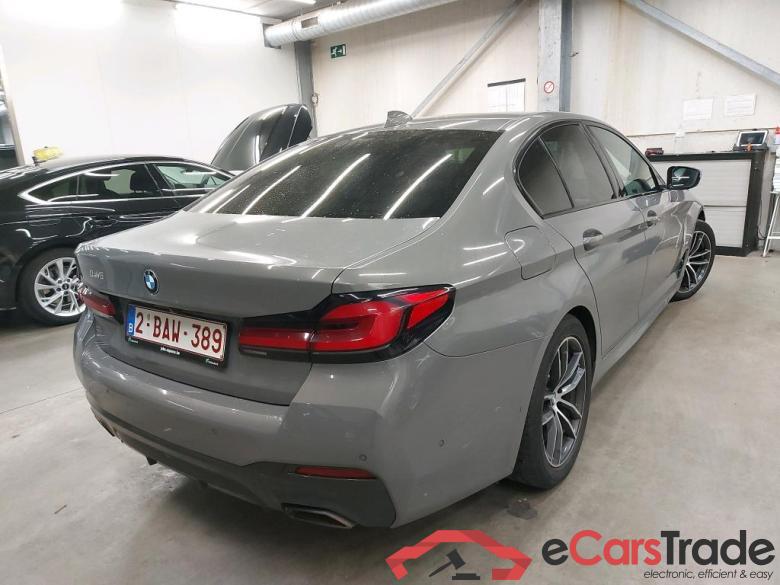 BMW - BMW 5 BERLINE 518dA 150PK Business Edition M Sport With Dakota Heated Sport Seats & Driving Assistant Pack Professional & Shadow Line #2
