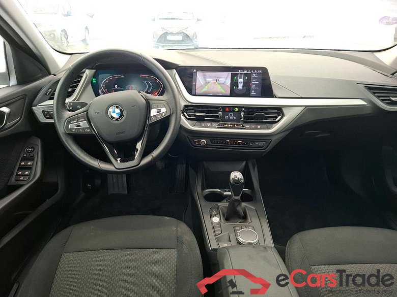 BMW Série 1 / 2019 / 5P / Berline 116i Business Design #5