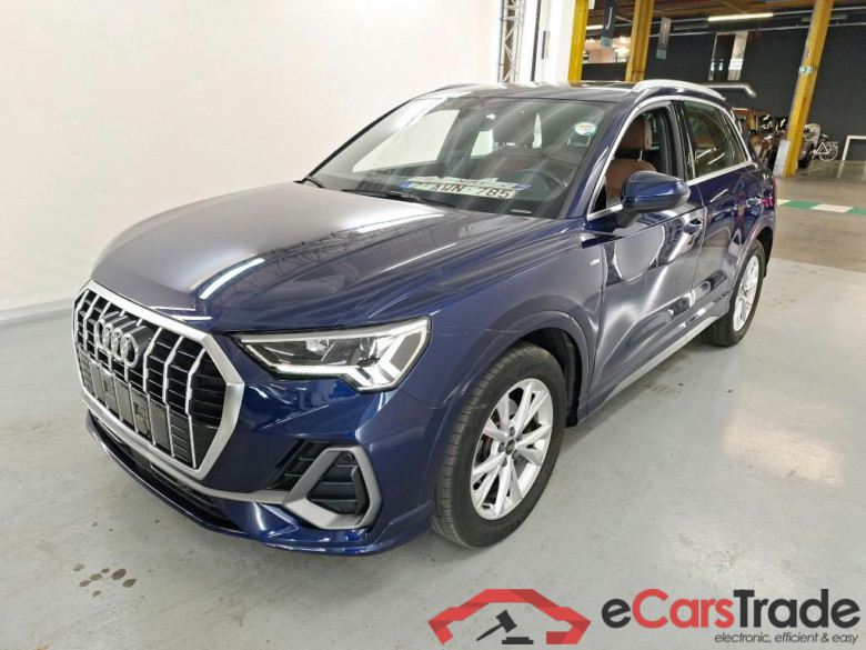 AUDI Q3 2.0 35 TDI S TRONIC S LINE BUSINESS EDIT #1