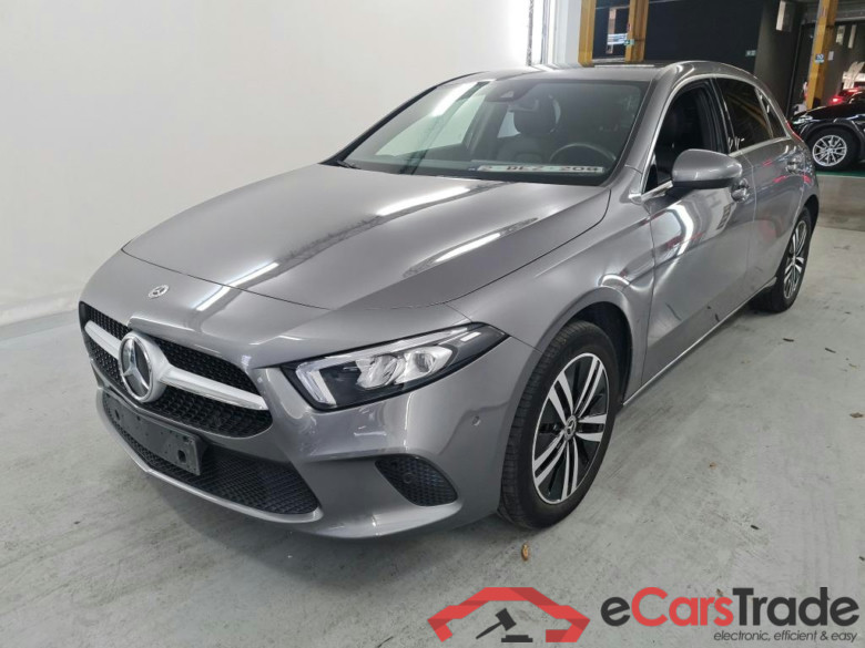 MERCEDES-BENZ A-CLASS 1.3 A 250 E DCT BUSINESS SOLUTION