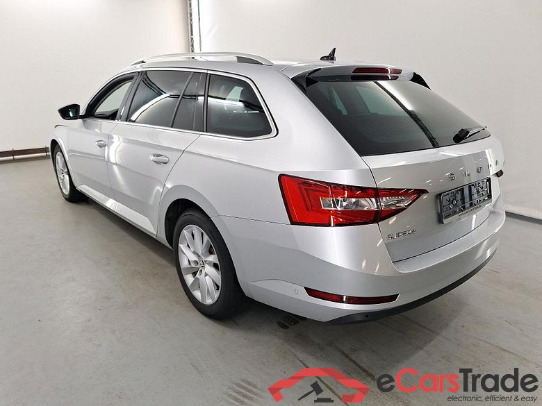 SKODA SUPERB COMBI DIESEL - 2019 1.6 CR TDi Style DSG #3