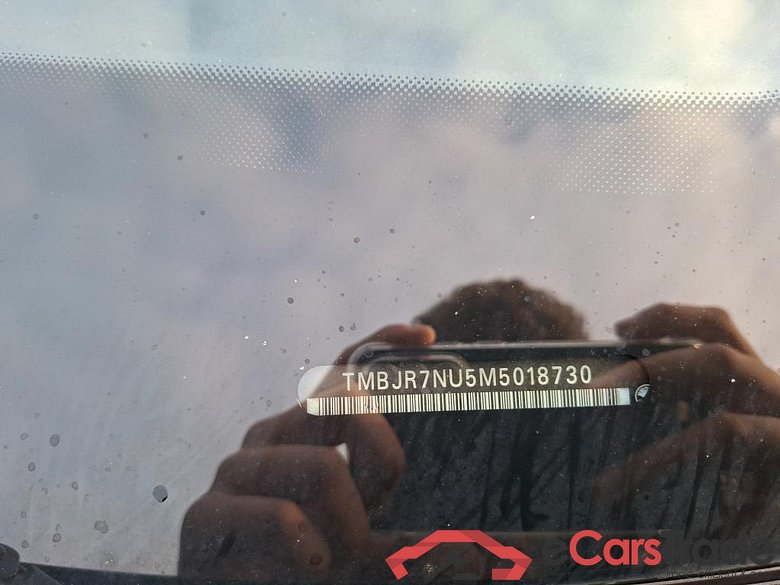 SKODA Karoq 110 kW #3