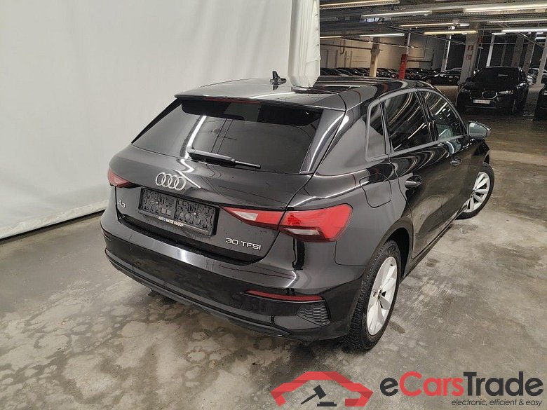Audi A3 Sportback 1.0 30 TFSi 81kW S tronic Business Edit. 5d #2