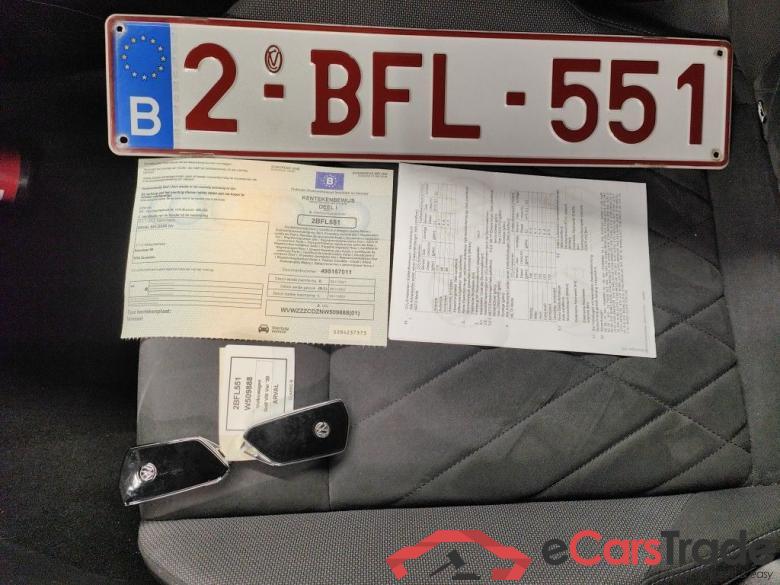 Volkswagen Golf Variant VIII 1.0 eTSI 81kW DSG Life 5d #4