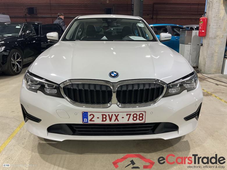 BMW 3-serie 2.0 320E BERLINE #2