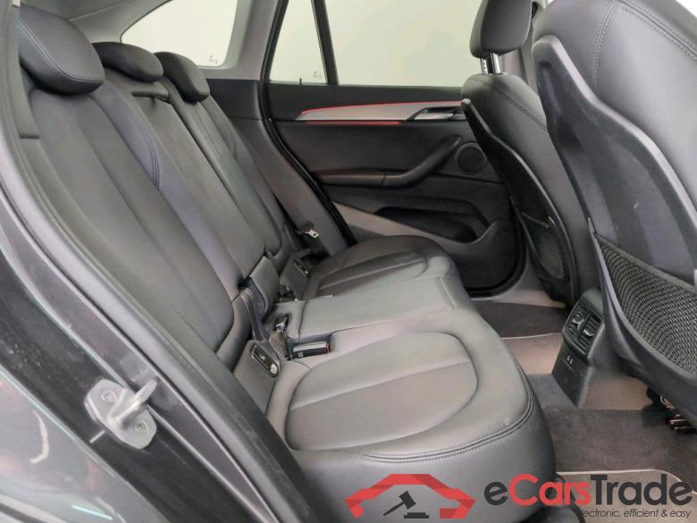 BMW X1 2.0 SDRIVE18DA (100KW) #6